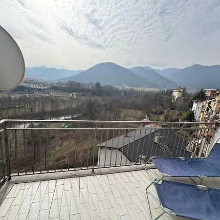 La Terrazza Sul Maira Bed & Breakfast 3*